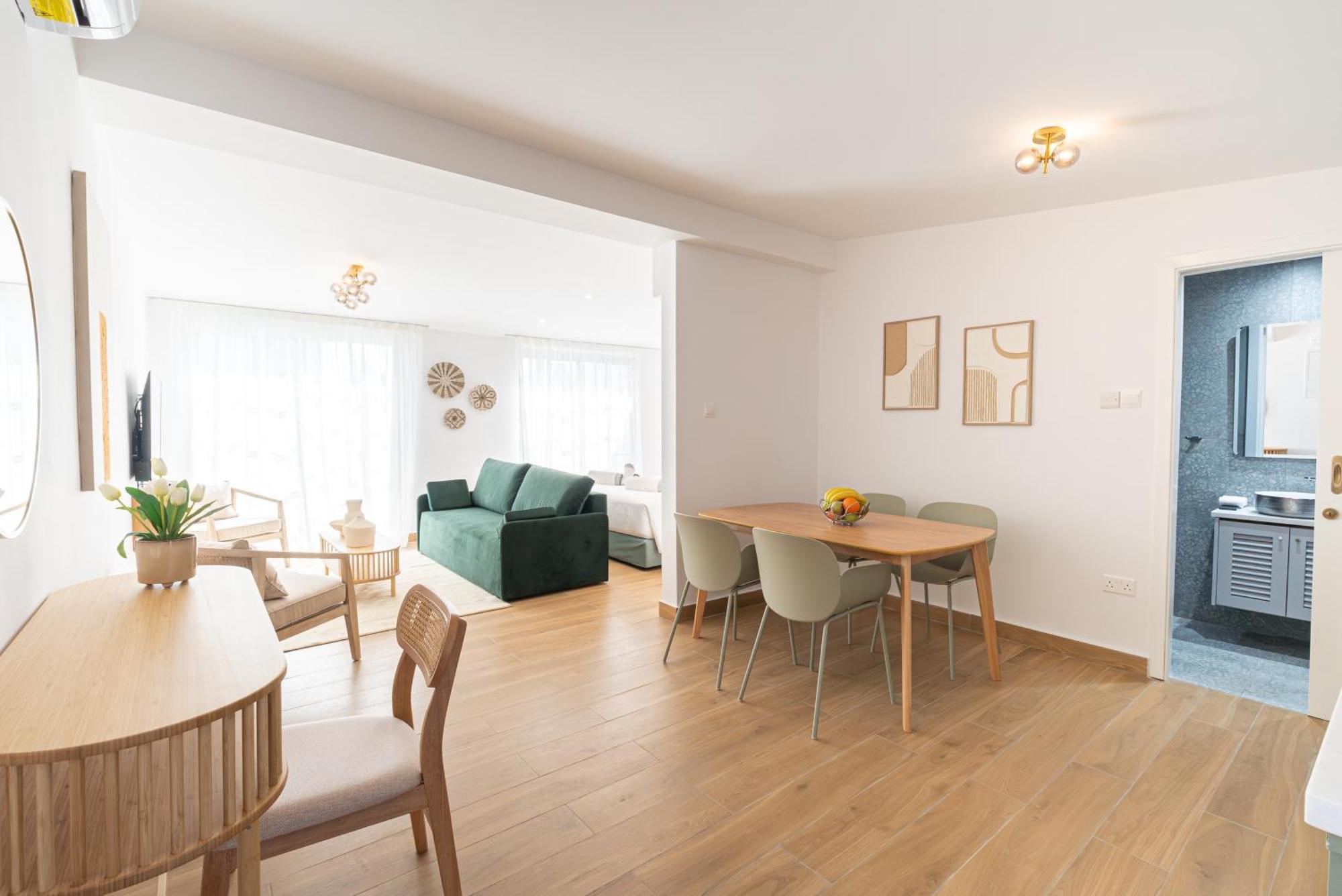 Loft Centrale Paphos Bagian luar foto